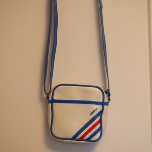 Vintage Adidas Crossbody bag